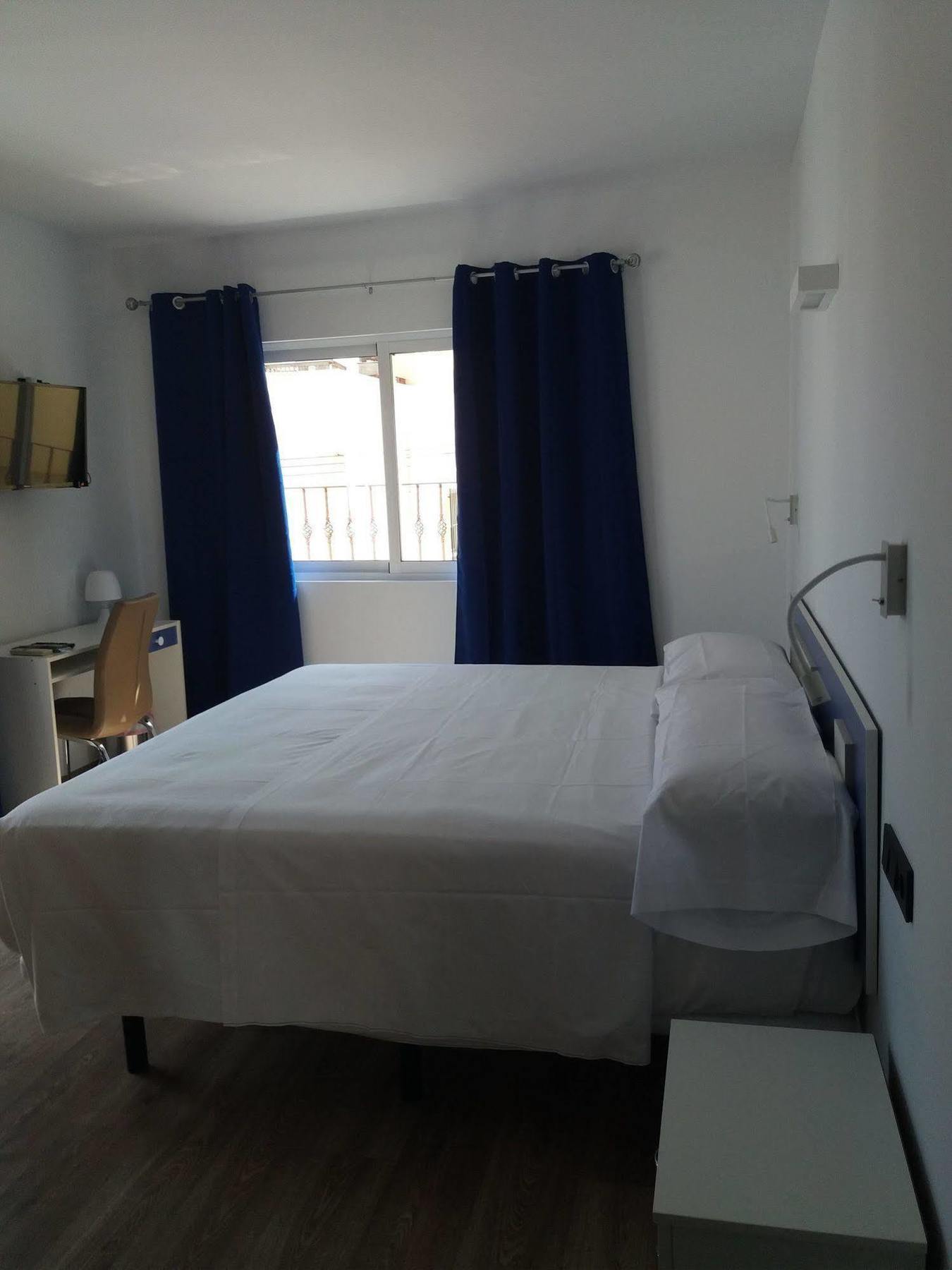 Hotel Moli Boutique ลาลฟาส เดล ปี ภายนอก รูปภาพ